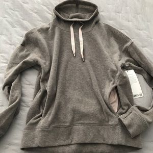 Lululemon go forward pullover